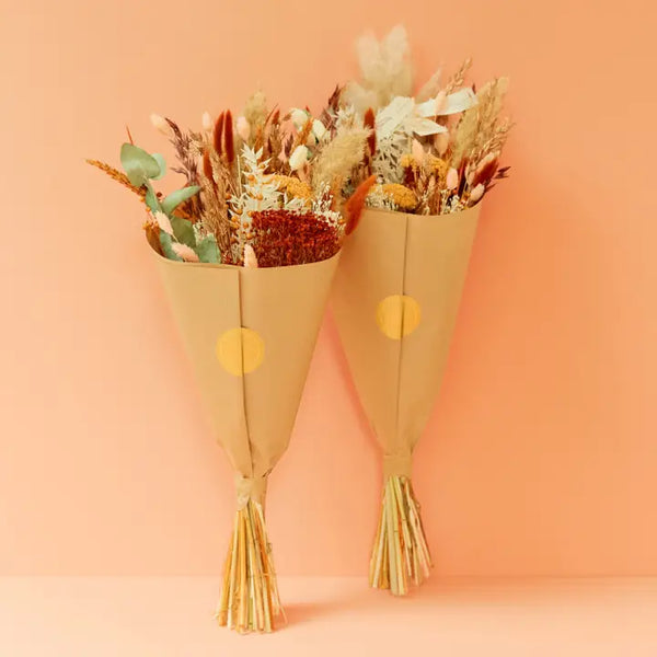 Field Bouquet Exclusive - Sweet Caramel / Medium - Wildflowers by Floriette - Wild Lark