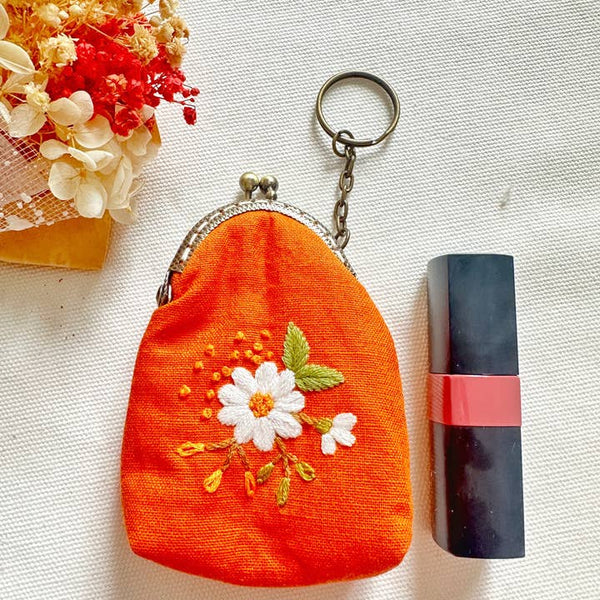Floral Embroidered Keychain Pouch - White Daisy - Quince Fables - Wild Lark