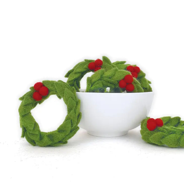 Felt Wreath With Berries | 1 Wreath -  - Sheep Farm Felt - Wild Lark