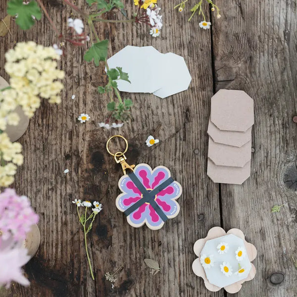 Keyring Flower Press - - Studio Wald - Wild Lark