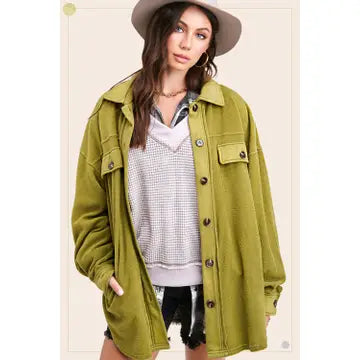 Loose-Fit Long Sleeve Button-Down Fleece Shacket - Pine / Small - la Miel - Wild Lark