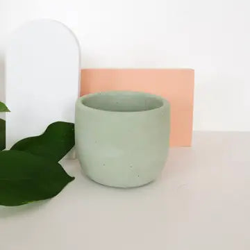 Bell Planter - 4" - 4' Green - Unpainted - The Plant Supply - Wild Lark